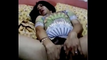 Preview 1 of Paty Bbw - Me m&aacute_sturbo picandome el ano
