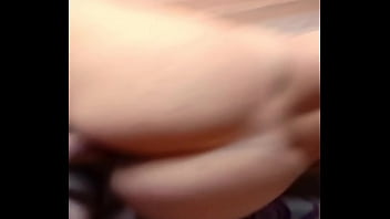 Preview 3 of Horse Sex Xxx Videos - Mandando videos a mi marido mientras me re cogen !