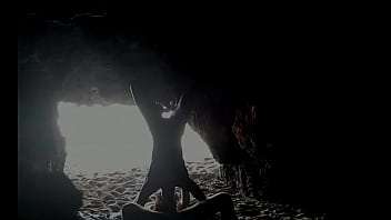 Preview 3 of Wwe X Dog Video Come - At the beach,  hidden inside the cave