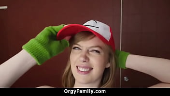 Preview 1 of Squirit Muncrat - Nerd Step Sister Fucks Her Step Brother For Game