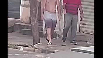 Preview 1 of School Girlkll - Parrudo andando sem cueca na rua