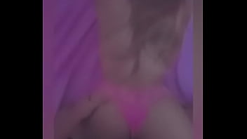 Preview 4 of Sisdy - Loirinha fodendo de quatro