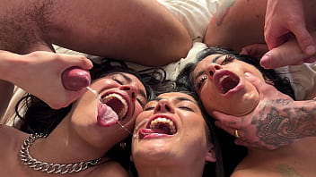 Preview 4 of Bangna Sex Sex - Co&ntilde_os Chorreando,  Multiples Orgasmos y 3 Co&ntilde_os Depilados Para Rauls Bud y para mi