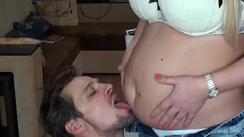 Preview 3 of Mo Bazzer - Navel sex
