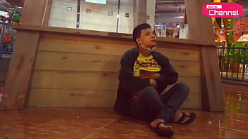 Preview 4 of Fauk Iran - [Hansel Thio Channel] Public Area - I Walk Around At Mall And Buy An Cream Then Show The Sweet Lick Part 2