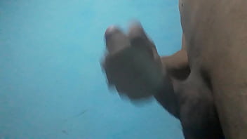 Preview 1 of Boy And Momsex - M&atilde_o gulosa