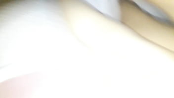 Preview 1 of Sexhubs - Em vk nước lồn như suối