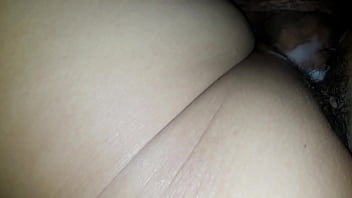 Preview 4 of Sexhubs - Em vk nước lồn như suối