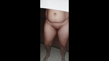 Preview 2 of Serban Mom - V&iacute_deo de verifica&ccedil_&atilde_o