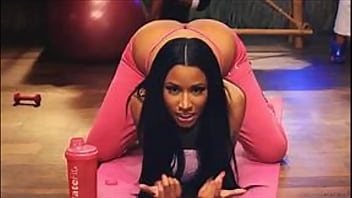 Preview 1 of Muslim Sxx Video - As Rabudas,  gostosas que adoram se exibir