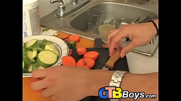 Preview 1 of Xxx Comsesx - Hot amateurs enjoy kinky train fuck in the kitchen after BJ