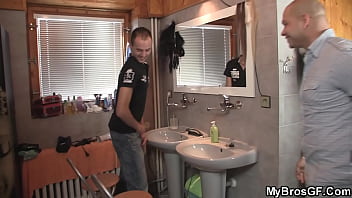 Preview 1 of Run Chase - Meeting with brothers wife leads to cheating sex