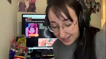 Preview 3 of Bbw Pulic Tube - V&iacute_deo de verificaci&oacute_n