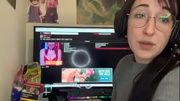 Preview 1 of Bbw Pulic Tube - V&iacute_deo de verificaci&oacute_n