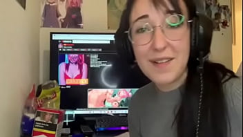 Preview 4 of Bbw Pulic Tube - V&iacute_deo de verificaci&oacute_n