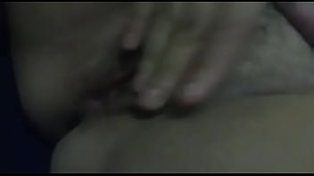 Preview 4 of Betty Sis - Mi es me manda v&iacute_deo masturbandose