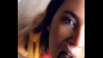 Preview 4 of Prisao Gay - querendo o seu leite de cada dia