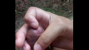 Preview 2 of Sister And Bro 5 Minut - 7 da manha botando leite pra fora, gozada matinal