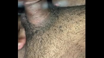 Preview 1 of Www Blackd - Visita da minha prima Travesti