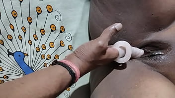 Preview 2 of Indian Boyfriend Girlfriend - Hand Dido