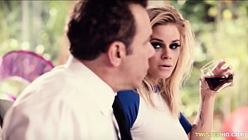 Preview 2 of 9yers Baba Xxxx - After the stepdaughter,  Jessa Rhodes fucks daddy as well