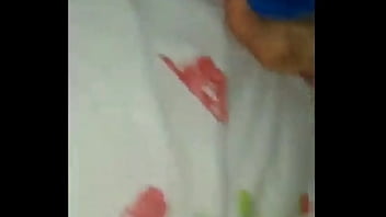 Preview 1 of Full Video Fake Body Massage - Era so pra esfregar mais acabou que gozei dentro da bucetinha da Karol wins .
