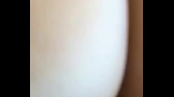 Preview 1 of Boysyoung One - Mira como muevo mis nalgotas sigueme en instagram como @lauradiaz03