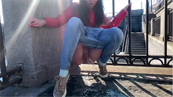 Preview 4 of Maliya Khalifa Sex - Girl pee in a public place