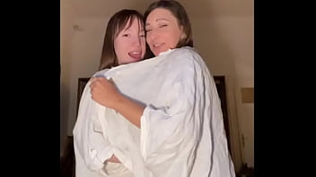 Preview 1 of 65 Bor Sex - I found out that my bestie&#039_s pussy tastes like strawberry!