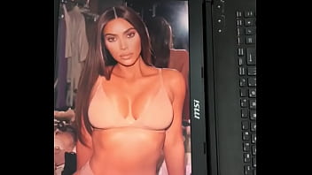 Preview 4 of Pornos Pro - Kim Kardashian Cum Tribute