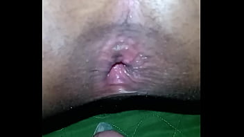 Preview 4 of Sister Peeing On - MEGA PAUZ&Atilde_O DO D4 ME ARROMBANDO
