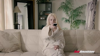 Preview 4 of Hijre Ki Gand Marne Ka Video - Tiny Teen Freak Elsa Jean Hardcore Fucking And Cum Loving Compilation