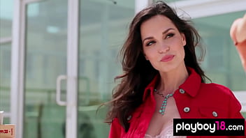 Preview 4 of Big Cock Hot Xxx - Stunning brunette painter Pamela Horton reveals her amazing all natural body