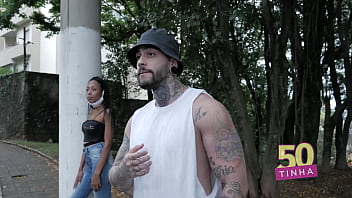 Preview 1 of Aggressive American Car - 50tinha - Novinha putinha de rua faz programa com tatuado desesperado por 50 reais - Veja completo no RED | Nyusha e Matheus Castro