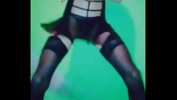 Preview 3 of Miya Ayumi Belante - Trapito bailando sexy