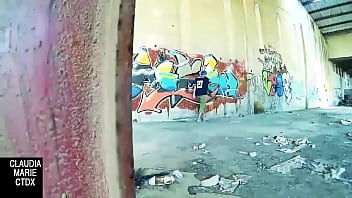 Preview 1 of Deegdogxxx - Cuando una pared de la calle sirve para follar bien duro