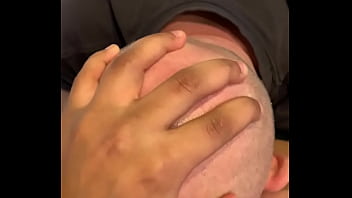 Preview 3 of Ikat Tetek - Suck on my dick