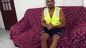Preview 1 of Wwwvipxxx C - TAYNAR TORRES EST&Aacute_ DE VOLTA no quinto epis&oacute_dio da s&eacute_rie mais prolet&aacute_ria do Brasil,  O ENCANADOR HUMILDE! COMPLETINHA NO RED!!