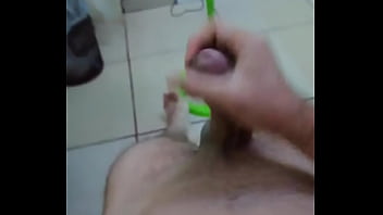 Preview 3 of Pornyube - Paja Rica