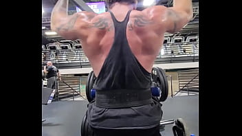 Preview 2 of Real Mother Rape Sonxxx - Back pump. Who loves a powerful back?