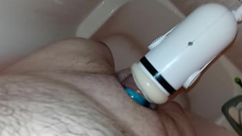 Preview 3 of Ilm Star - Dan Solo Fucking Toy in shower