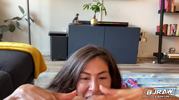 Preview 4 of Doggystyle Twerk - BJRAW Heather Vahn is cock thirsty