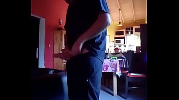 Preview 3 of Chubby Wetting Pee - V&iacute_deo de verificaci&oacute_n