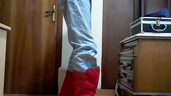 Preview 1 of Small Body Hd - Gay Melvincoficial con poll&oacute_n y falsa vagina