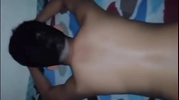 Preview 1 of 3d No Tits - O Puto do Meu Padrasto Gozou Dentro Mas A Camisinha Rasgou