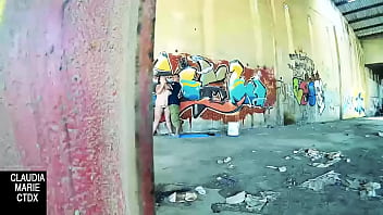 Preview 4 of Momy Hot Horny - El arte de masturbarse en lugares p&uacute_blicos