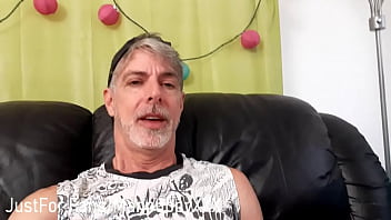 Preview 1 of Nabila Karam Arab Porn - Gay Daddy POV JO - Richard Lennox - Manpuppy