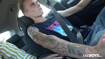 Preview 4 of Movie Hot Film - Handjon in the Car