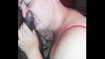 Preview 2 of Pahli War Sex - Chupando meu negao casado adoro ser putinha dele parte 25/02/2021