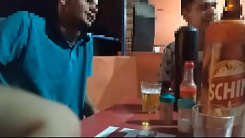 Preview 1 of Sunny Leonemovie Video - OS NOVINHOS NO BAR E AS PUTAS